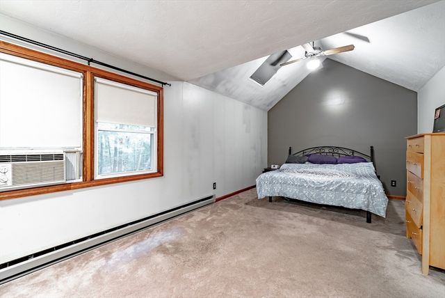 6 Carol Dr 6, Oxford, MA 01540