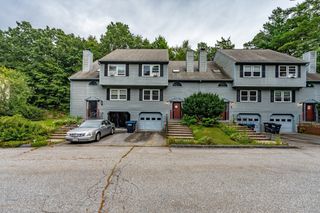6 Carol Dr 6, Oxford, MA 01540