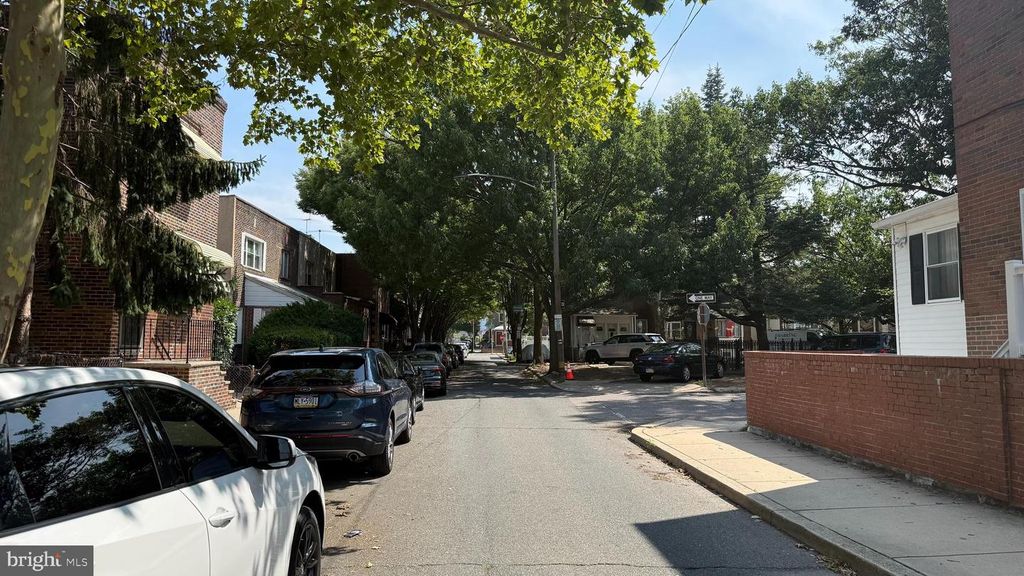 2711 S ALDER ST, PHILADELPHIA, PA 19148 — photo 3