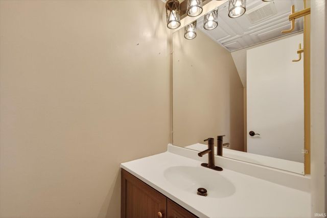 2313 E Winding Brook Court, Bloomington, IN 47401