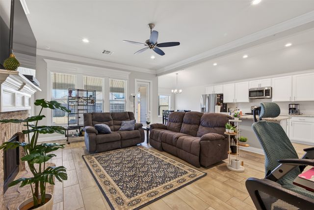 104 Darbonne, Bossier City, LA 71112