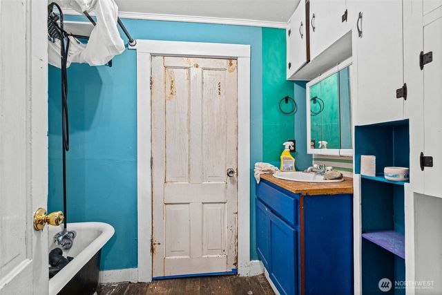 342 Wheeler Avenue, Hoquiam, WA 98550