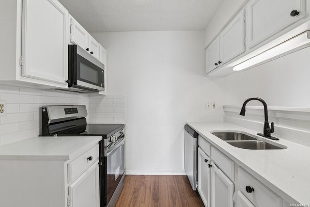10527 Perrin Beitel Rd Apt A201, San Antonio, TX 78217