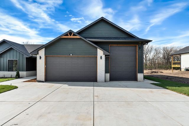 715 S Arbor Valley Way, Valley Center, KS 67147