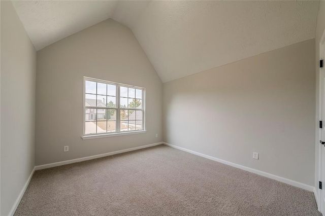 2722 Runway Lake Lane, Snellville, GA 30039