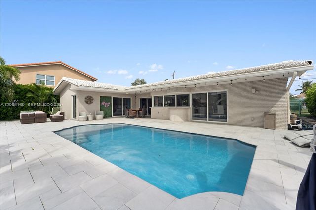 1424 NE 53rd Ct 0, Fort Lauderdale, FL 33334