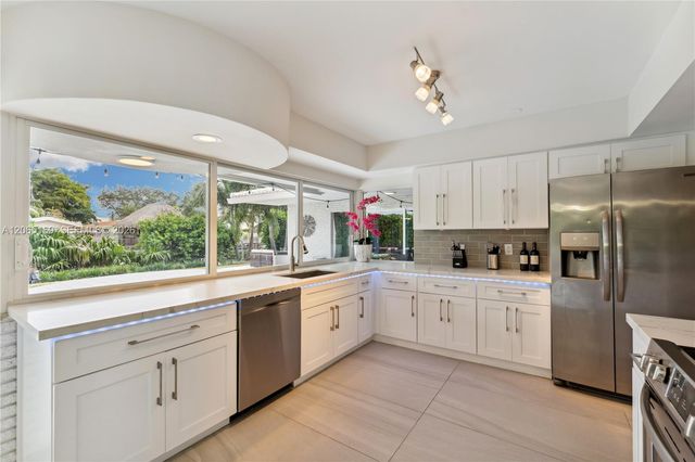 1424 NE 53rd Ct 0, Fort Lauderdale, FL 33334