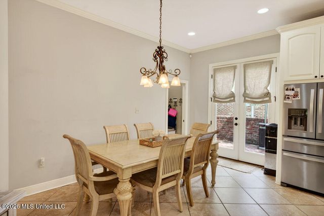 3812 Acadian Village Drive, Ocean Springs, MS 39564