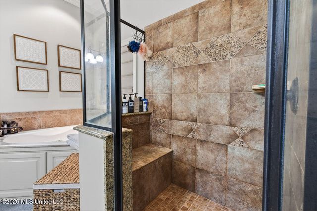 3812 Acadian Village Drive, Ocean Springs, MS 39564
