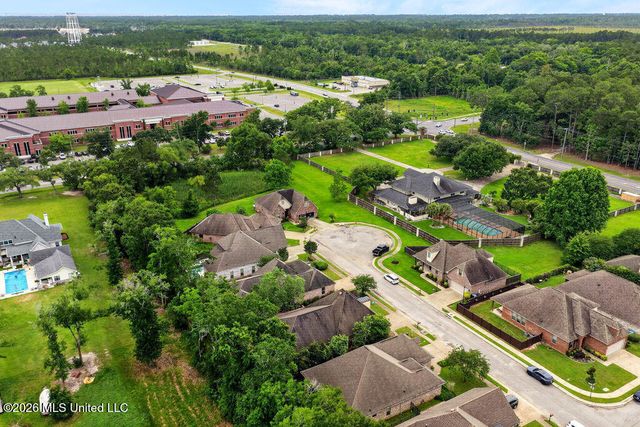 3812 Acadian Village Drive, Ocean Springs, MS 39564