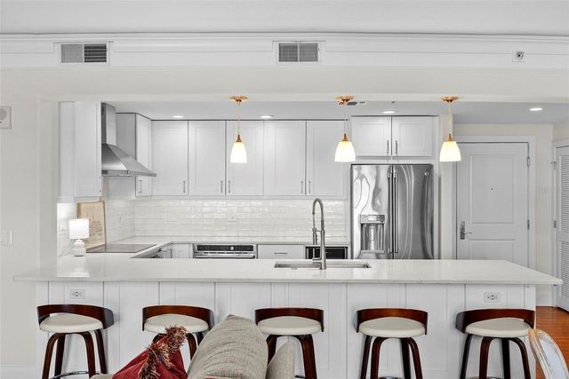 275 BAYSHORE BOULEVARD 401, Tampa, FL 33606