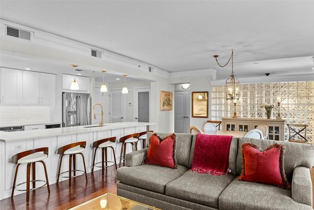 275 BAYSHORE BOULEVARD 401, Tampa, FL 33606