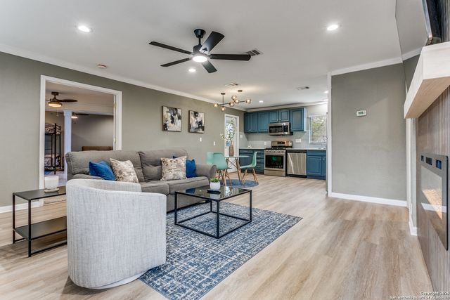 235 Saratoga Dr, San Antonio, TX 78213