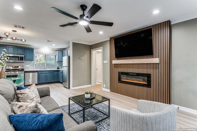 235 Saratoga Dr, San Antonio, TX 78213