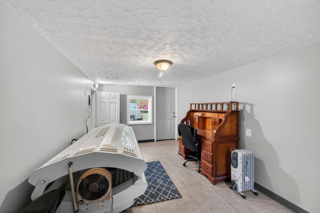 4869 Slans Island Road, Hollywood, SC 29449