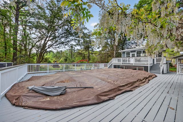 4869 Slans Island Road, Hollywood, SC 29449