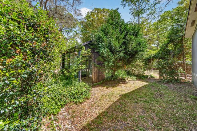 4869 Slans Island Road, Hollywood, SC 29449