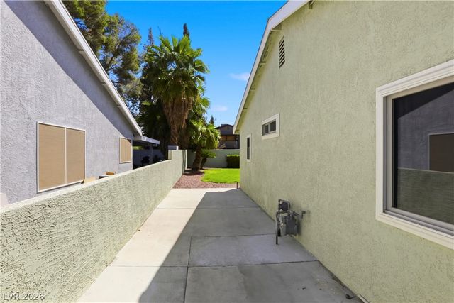 4380 Flowerdale Court, Las Vegas, NV 89103