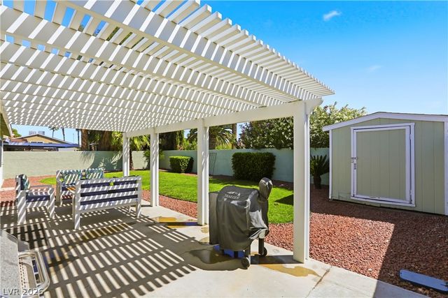 4380 Flowerdale Court, Las Vegas, NV 89103