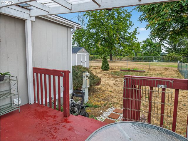 14930 HEATHER GLEN Dr 64, Oregon City, OR 97045