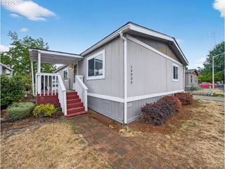 14930 HEATHER GLEN Dr 64, Oregon City, OR 97045