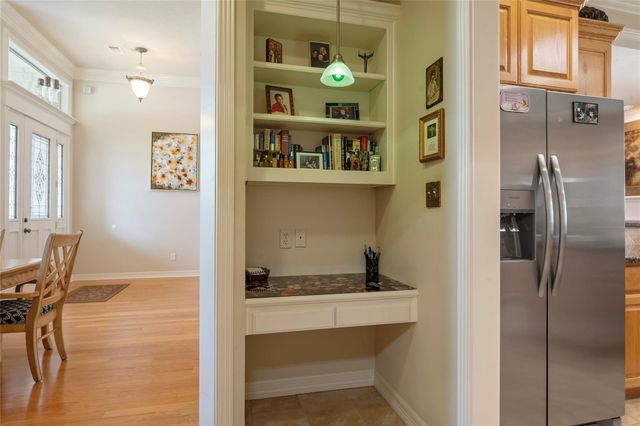 310 Sapphire Drive, College Station, TX 77845
