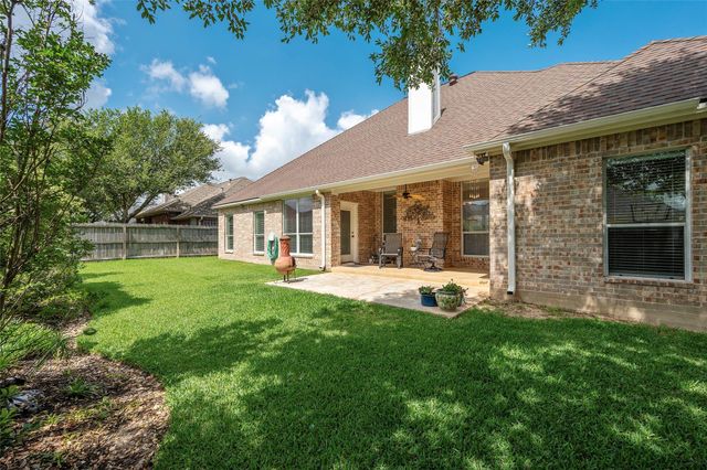 310 Sapphire Drive, College Station, TX 77845