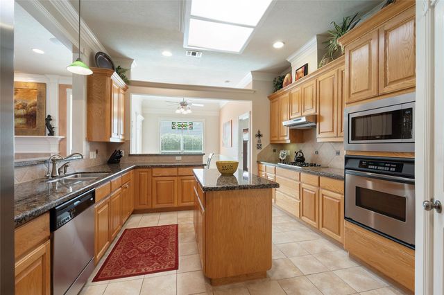 310 Sapphire Drive, College Station, TX 77845