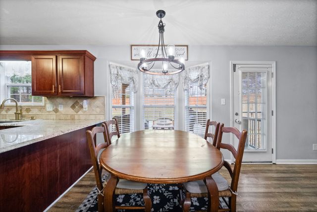 3459 Hickory Glen Dr, Clarksville, TN 37040