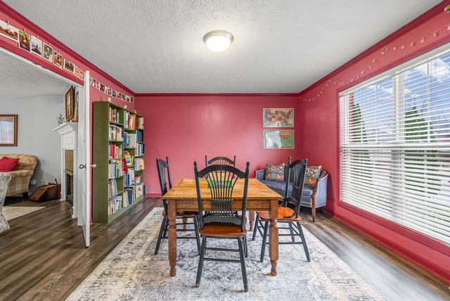 3459 Hickory Glen Dr, Clarksville, TN 37040