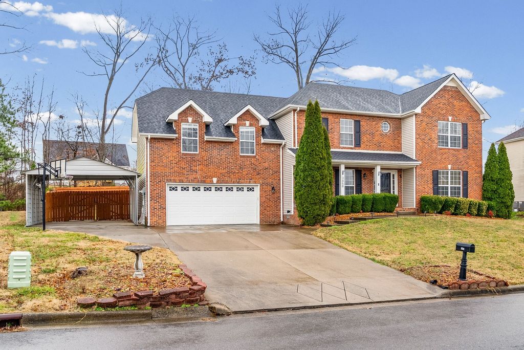 3459 Hickory Glen Dr, Clarksville, TN 37040