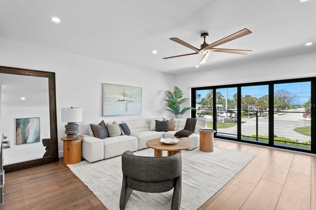201 N HARBOR DRIVE, Holmes Beach, FL 34217
