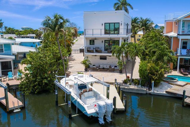 201 N HARBOR DRIVE, Holmes Beach, FL 34217