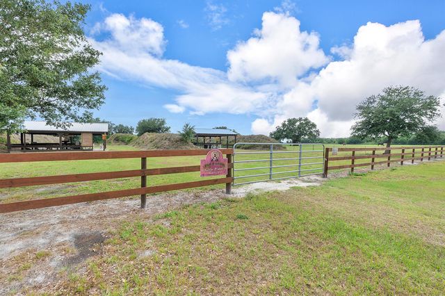32801 Us Highway 441 N 64, Okeechobee, FL 34972