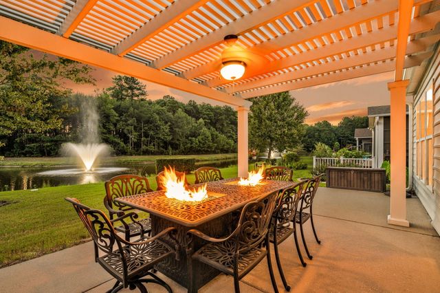534 Sea Foam Street, Summerville, SC 29486