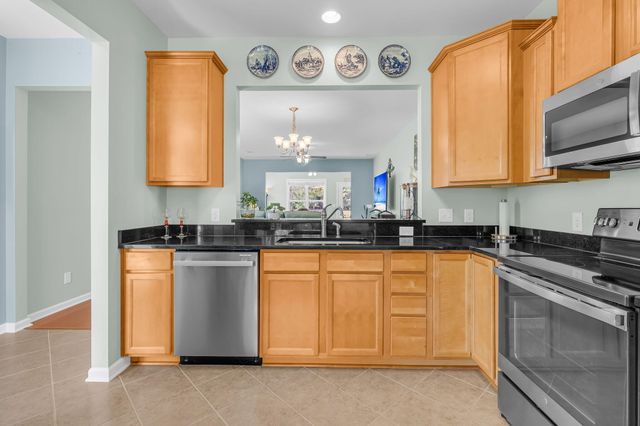 534 Sea Foam Street, Summerville, SC 29486