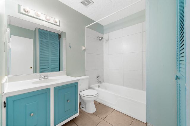 4001 BENEVA ROAD 346, Sarasota, FL 34233