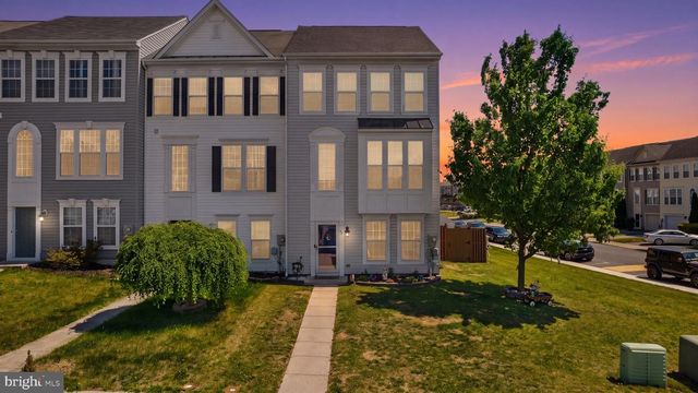 18 SCHOLARSHIP LN, Martinsburg, WV 25404