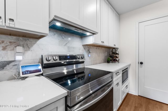 3135H Bushmill Park, Louisville, KY 40241