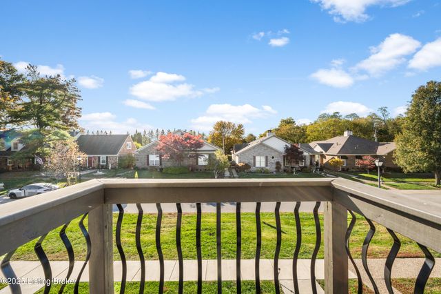 3135H Bushmill Park, Louisville, KY 40241