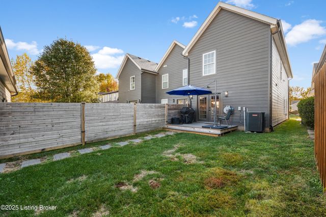 3135H Bushmill Park, Louisville, KY 40241