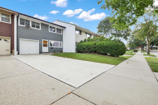 3632 S Quincy AVENUE, Milwaukee, WI 53207