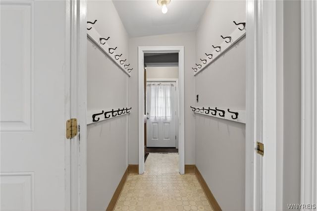 2115 Lockport Road, Wheatfield, NY 14304