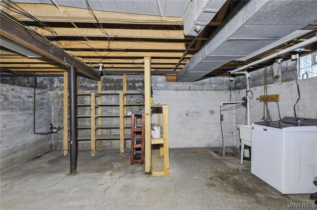 2115 Lockport Road, Wheatfield, NY 14304