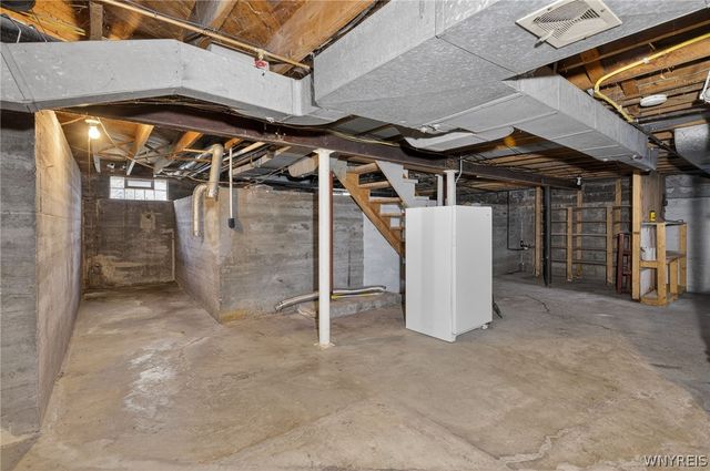 2115 Lockport Road, Wheatfield, NY 14304