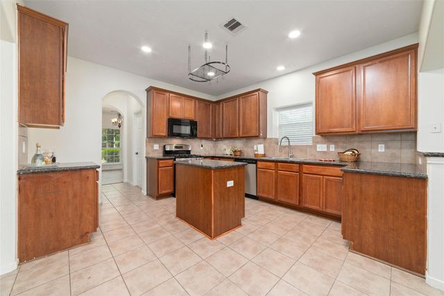 14007 Mohave Way Drive, Cypress, TX 77429