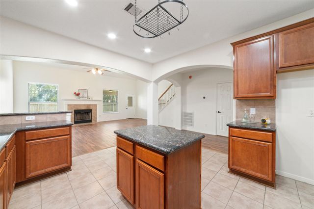 14007 Mohave Way Drive, Cypress, TX 77429