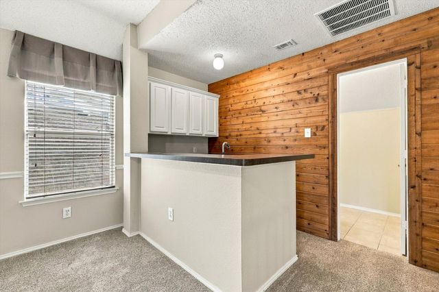 103 Deerpath Road, Hickory Creek, TX 75065