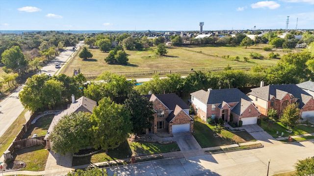 103 Deerpath Road, Hickory Creek, TX 75065
