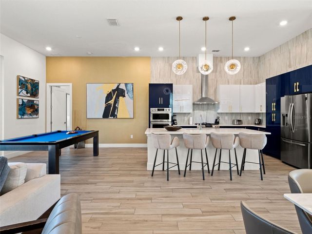 2021 OAK CREEK LOOP, Davenport, FL 33837